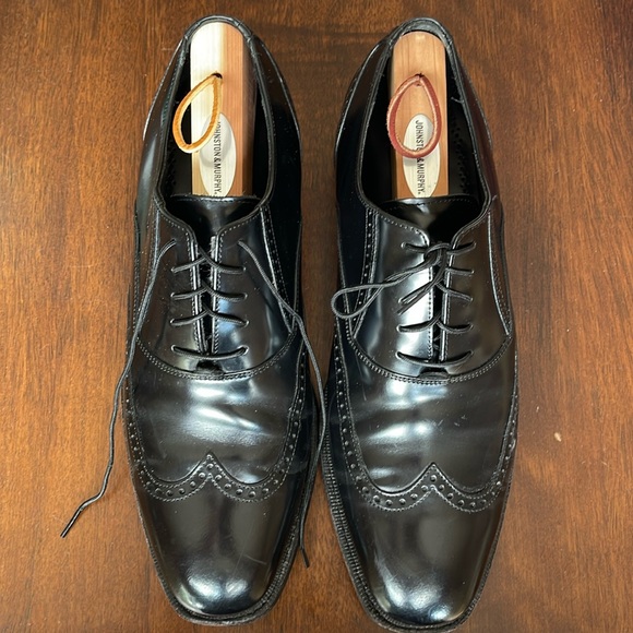 Johnston & Murphy Black Wingtips - Picture 1 of 5